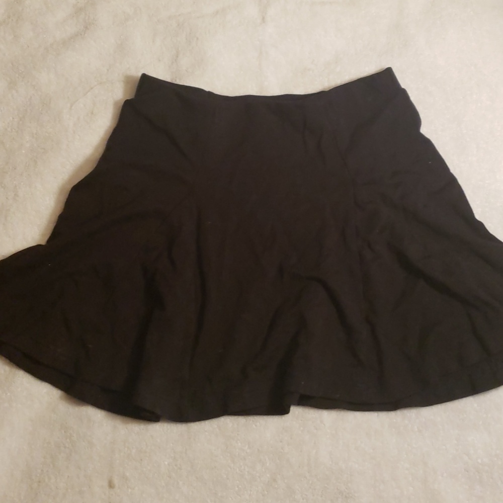 Skater skirt.
